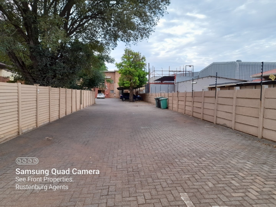 2 Bedroom Property for Sale in Rustenburg Central North West